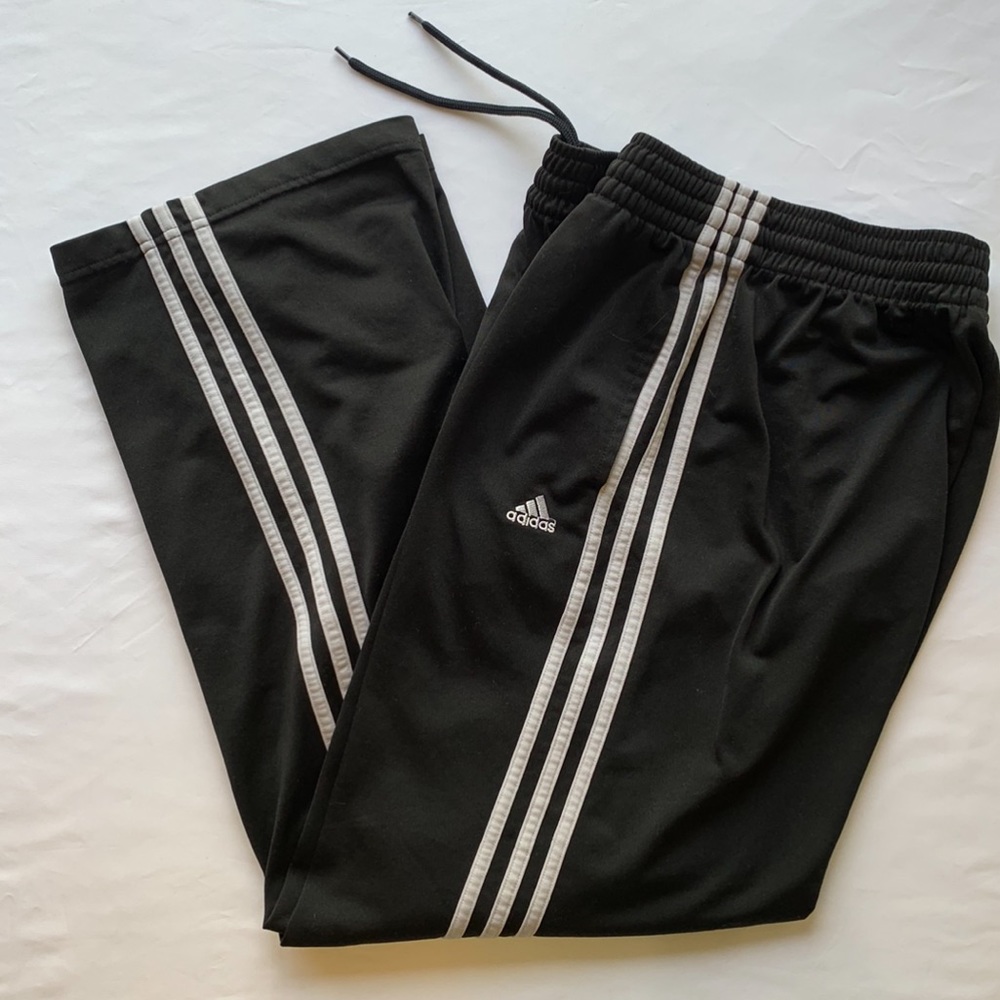 ADIDAS MEN JOGGERS SIZE M